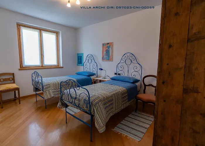 Vila Archi *