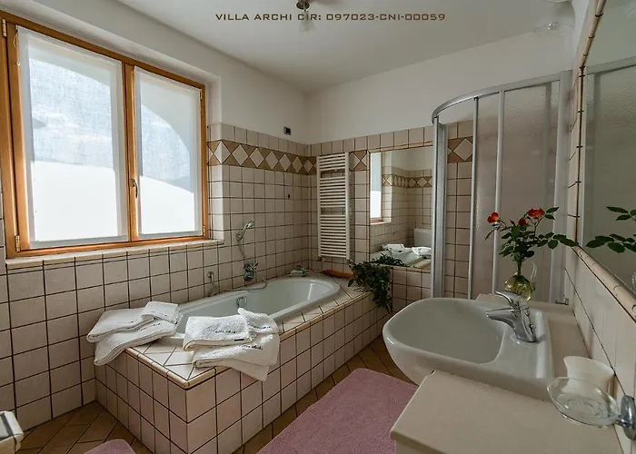 Archi فيلة كوليكو